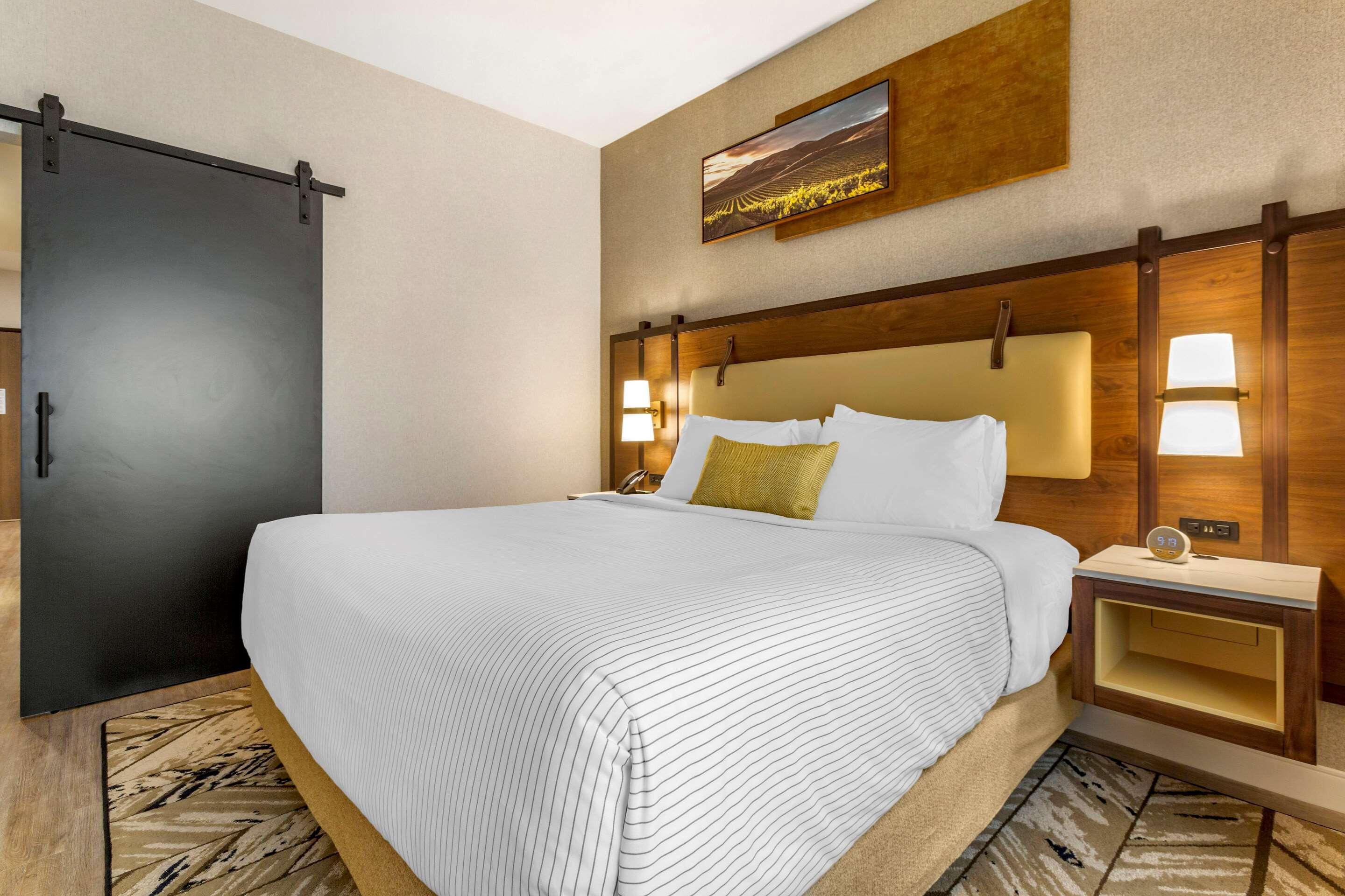 Hotel Centro Sonoma Wine Country, Tapestry Collection Hilton Rohnert Park Dış mekan fotoğraf